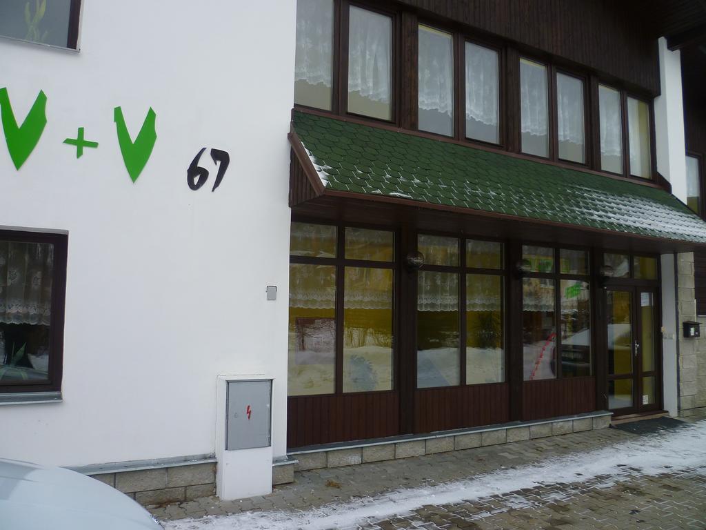 V+V Pension Harrachov Exteriör bild